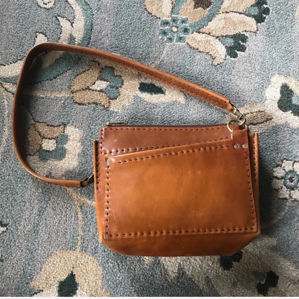 Vintage Leather Purse - Picture 2 of 7